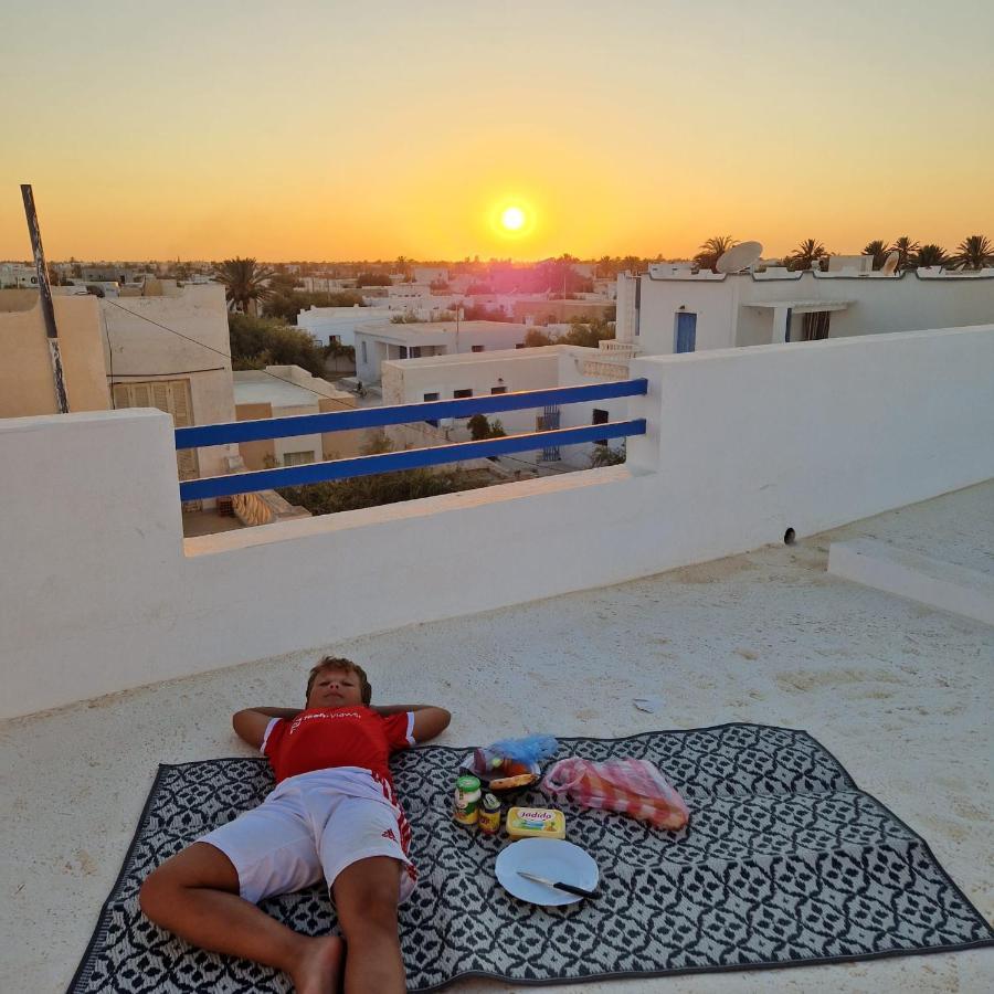 Dar Janis Djerba دار يانيس جربة Lägenhet Houmt Souk  Rum bild